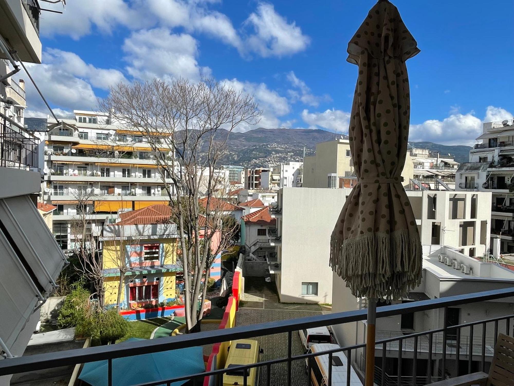 Chic & Comfort Homes In Central Volos # 3 Экстерьер фото